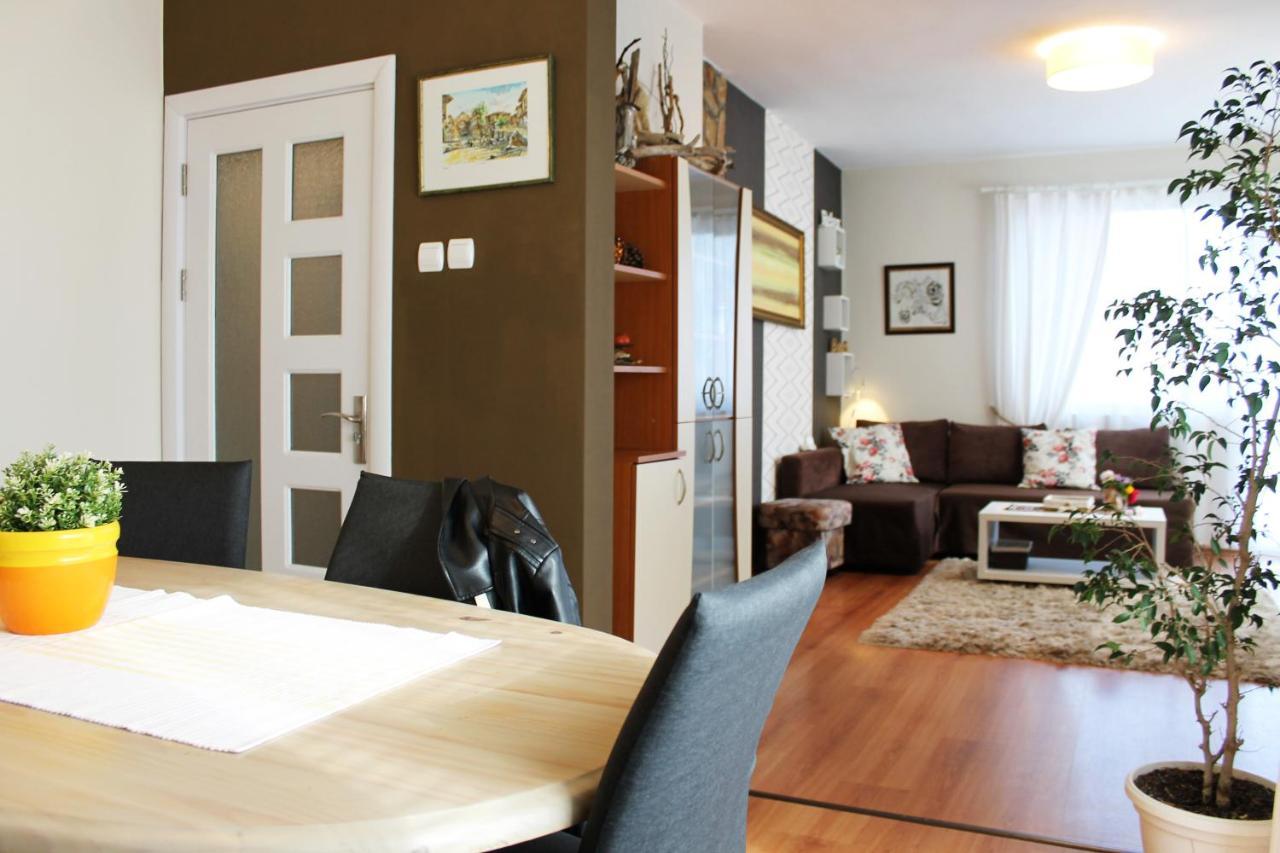 Sunny Day Apartment Pomorie Ngoại thất bức ảnh