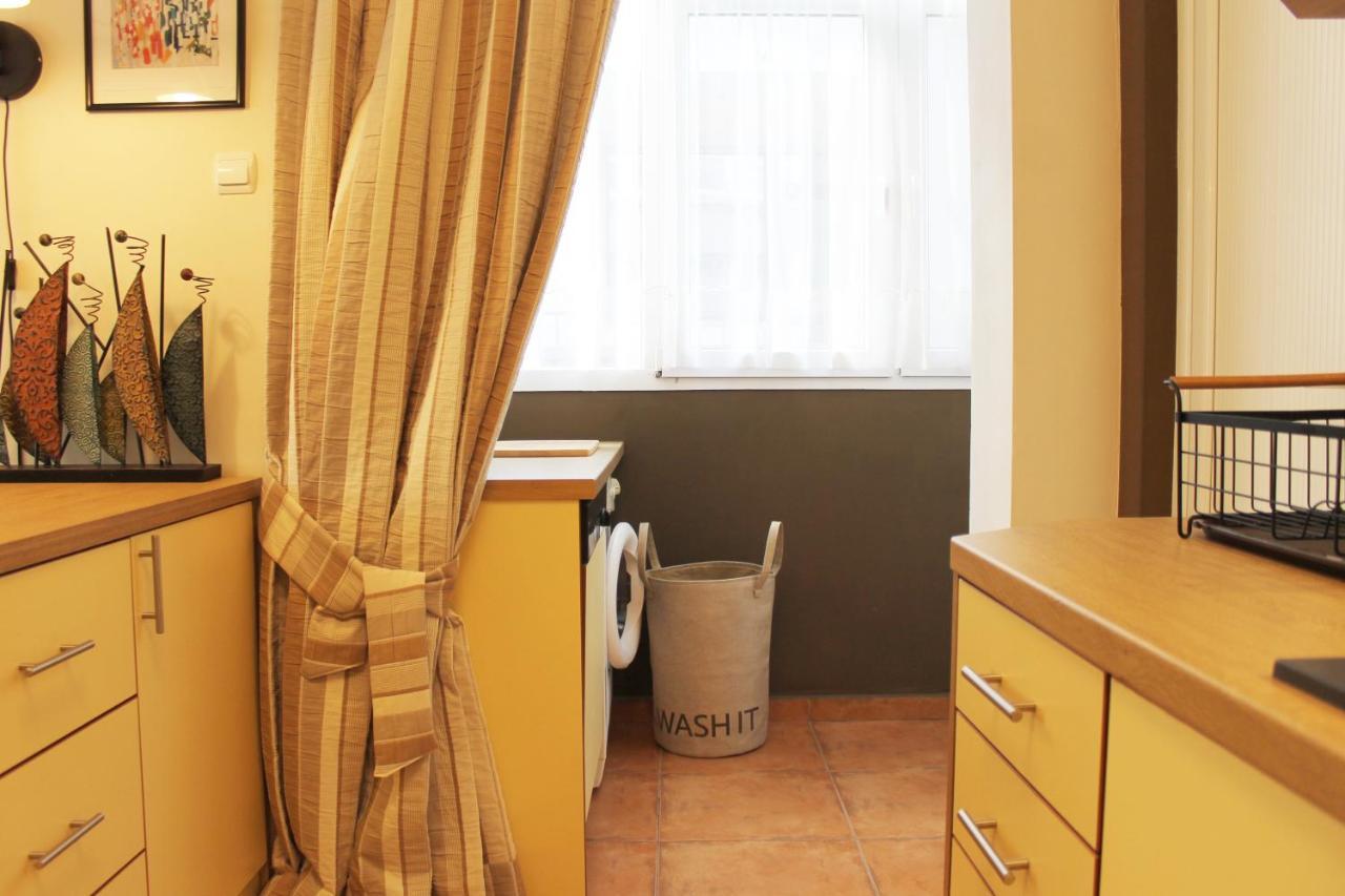 Sunny Day Apartment Pomorie Ngoại thất bức ảnh