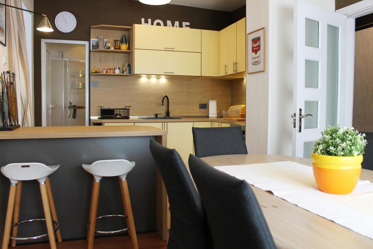 Sunny Day Apartment Pomorie Ngoại thất bức ảnh