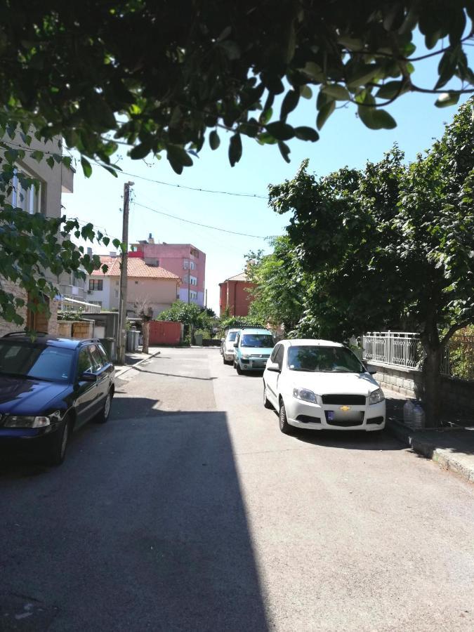 Sunny Day Apartment Pomorie Ngoại thất bức ảnh