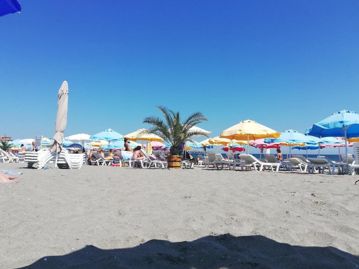Sunny Day Apartment Pomorie Ngoại thất bức ảnh