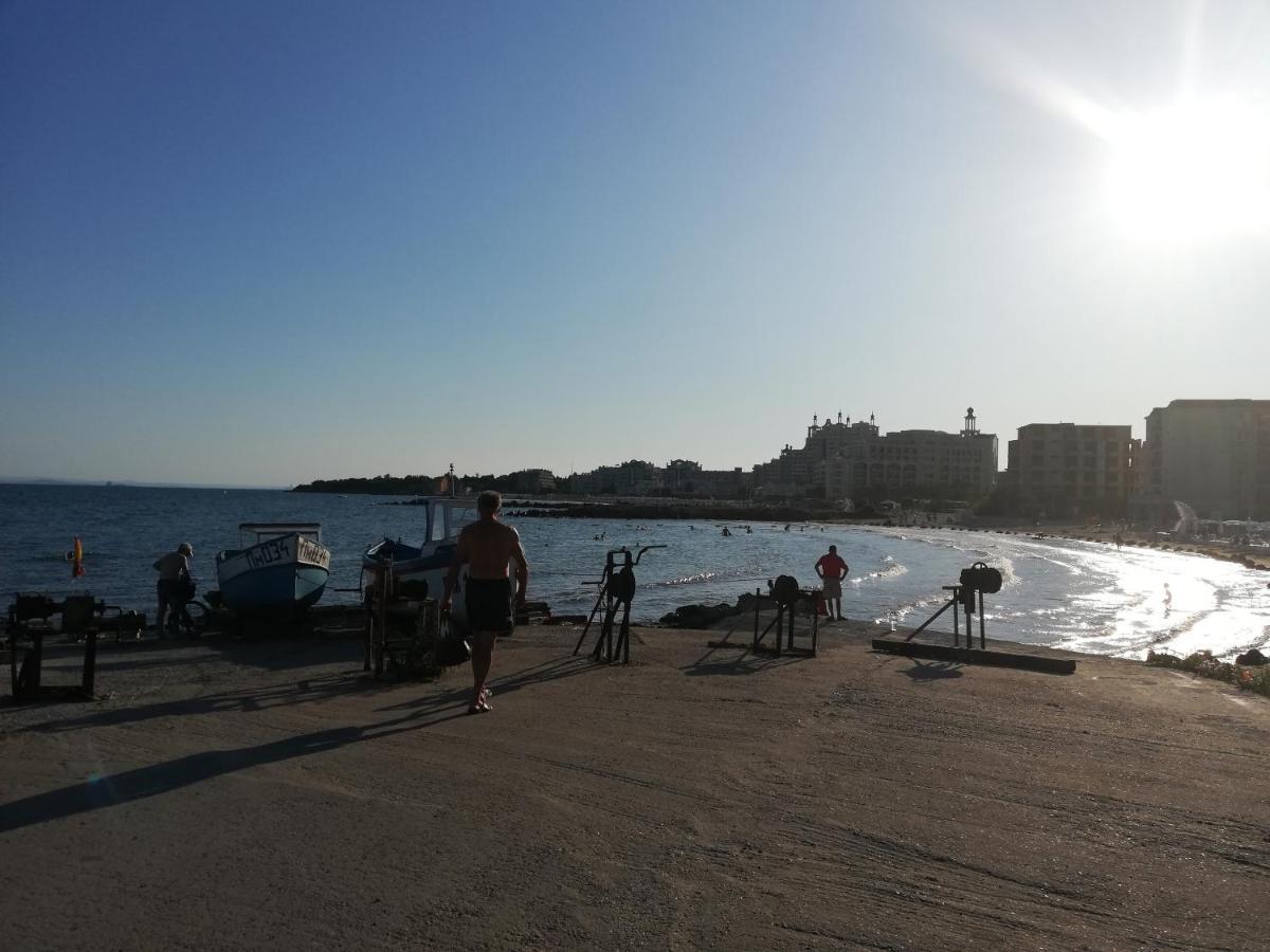 Sunny Day Apartment Pomorie Ngoại thất bức ảnh